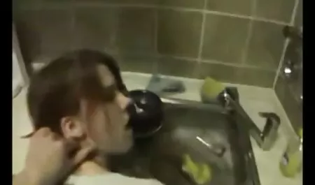 Tính cách phi thường sex moi nhat nhat ban tổ chức một bữa tiệc
