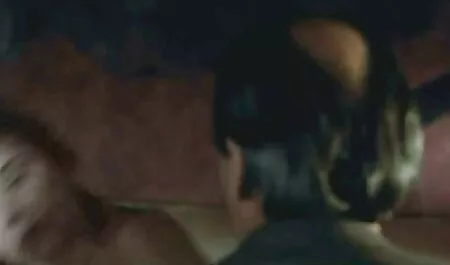 Sự ngọt ngào, Julia kiếm trước máy gay nhat ban sex quay