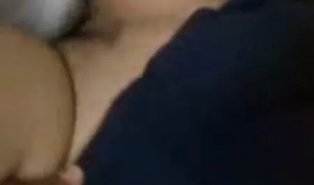 Một trong xe của phim sex vo ngoai tinh nhat ban Laura