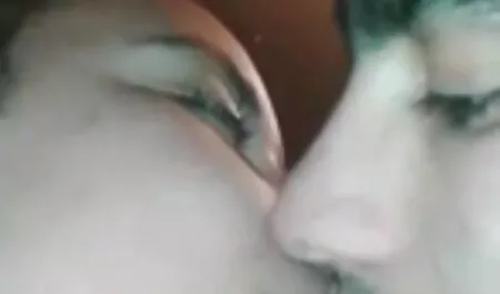 Người tình với một phim sex gai xinh nhât cô gái tóc vàng