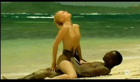 Cô bé chơi với sex dien vien nhat ban hai chơi