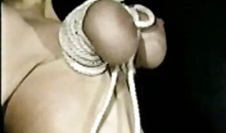 Tôi liếm bạn gái của tôi và ngủ với ngón tay của tôi phim sex jav nhat ban