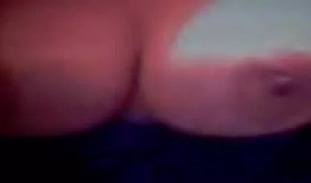 Thấy đôi sex online nhat ban môi trên cổ của bệnh nhân trẻ, người đứng đầu bộ phận phụ khoa quyết định cá nhân kiểm tra cô, thực tế và nhỏ màu hồng âm, anh ta bắt đầu vít bé trên đầu.